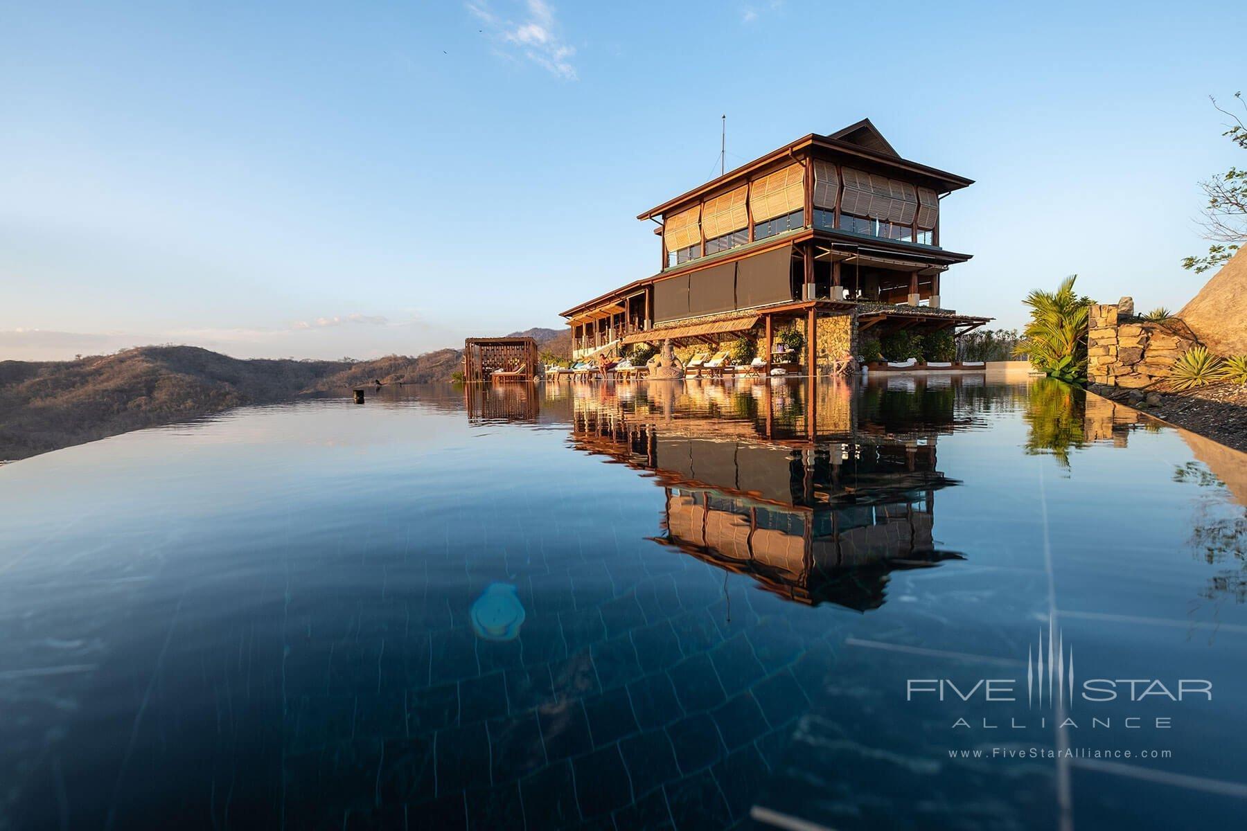 Photo Gallery for Casa Chameleon Las Catalinas in Playa Danta | Five